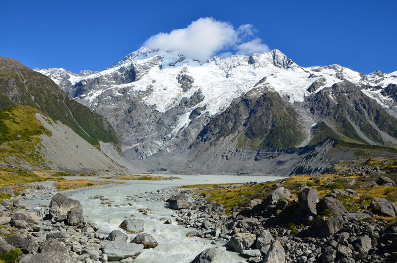 Aoraki Mt. Cook NP - Mt. Cook in Wolken